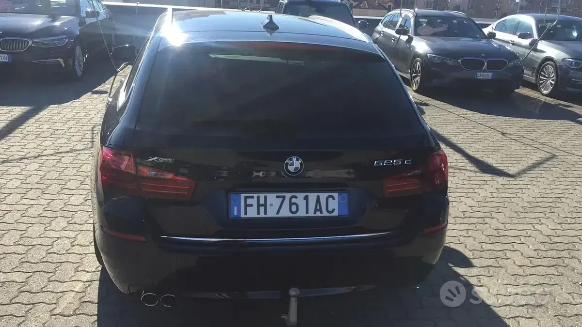 Usata BMW 525 Luxury Line 218 CV (160 kW) 2017 Bluazzurro Station wagon