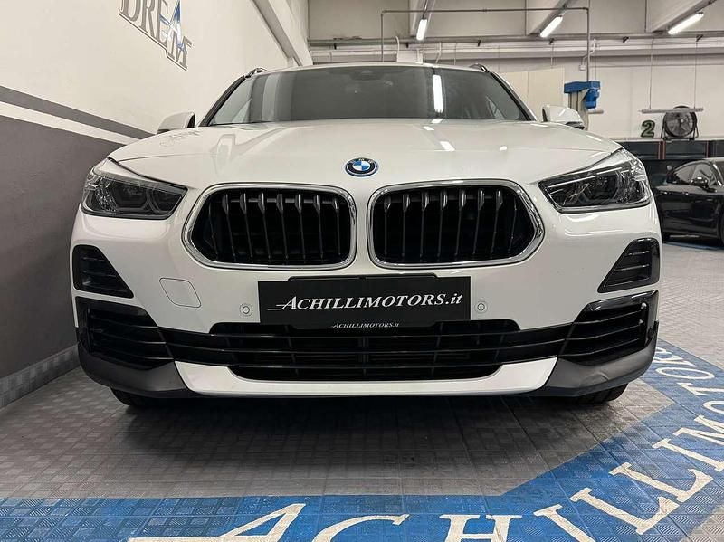 Usata BMW X2 125 CV (91 kW) 2022 Mineralweiß met SUV