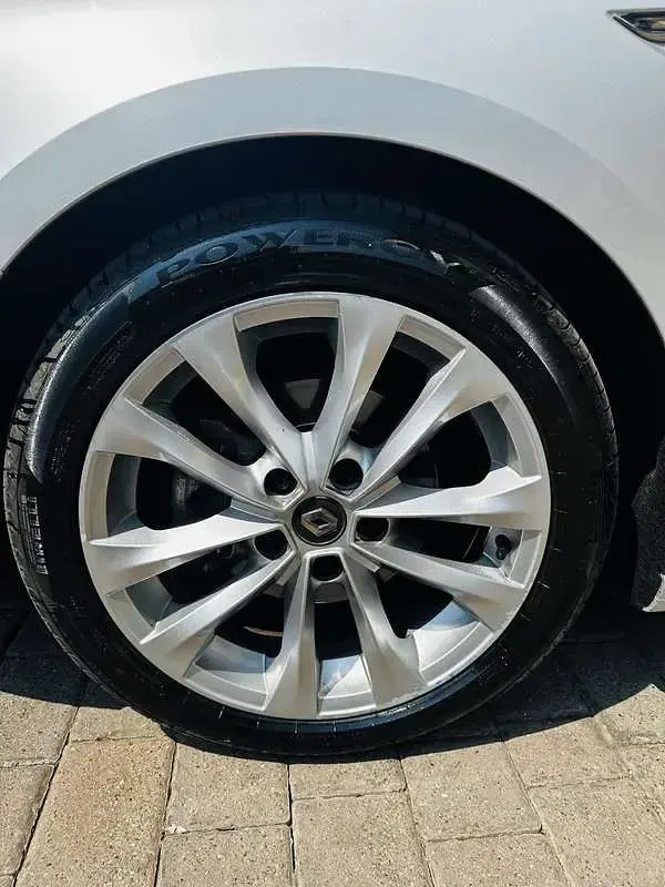 Usata Renault Mégane GrandTour 110 CV (80 kW) 2019 Grigio Station wagon