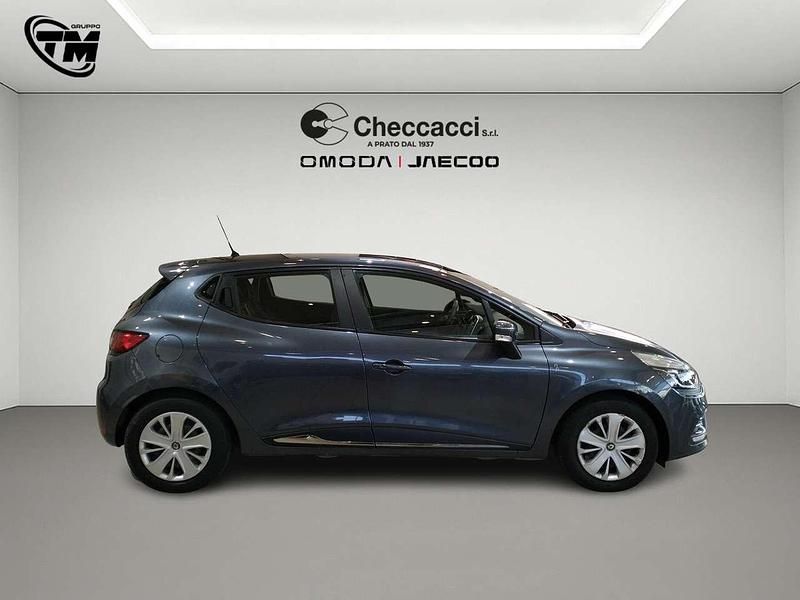 Usata Renault Clio IV Life 75 CV (55 kW) 2019 Grigio Berlina