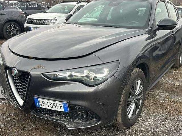 Usata Alfa Romeo Stelvio Super 210 CV (154 kW) 2023 Grigio SUV