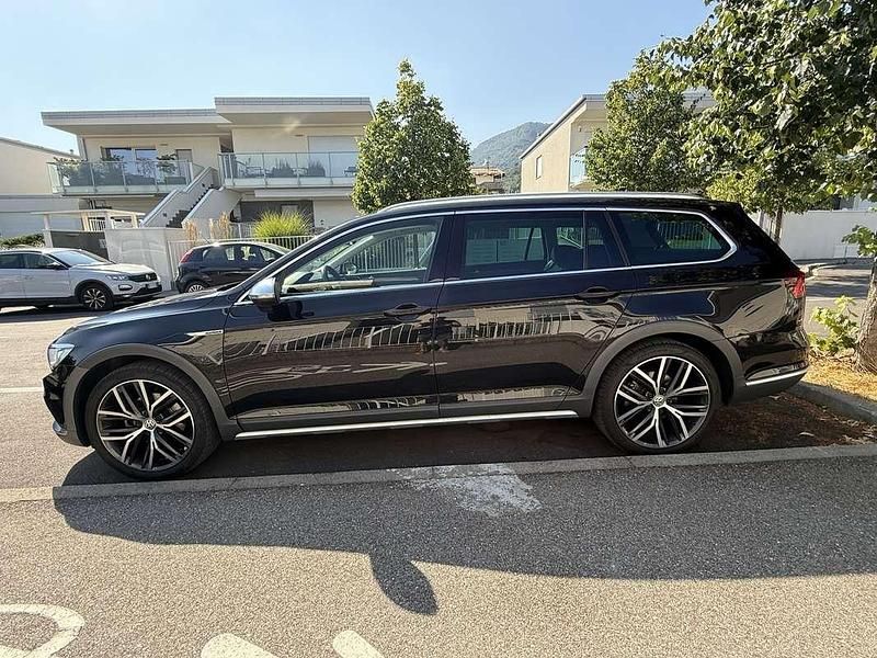 Usata VW Passat Alltrack 190 CV (139 kW) 2016 Nero Station wagon
