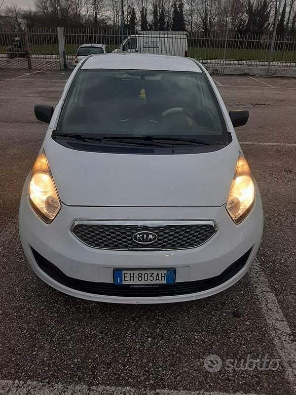 Usata Kia Venga 2011 Bianco Utilitaria