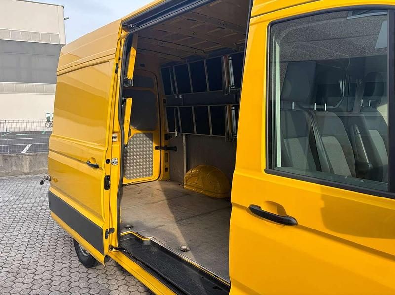 Usata VW Crafter 140 CV (102 kW) 2019 Giallo Furgone