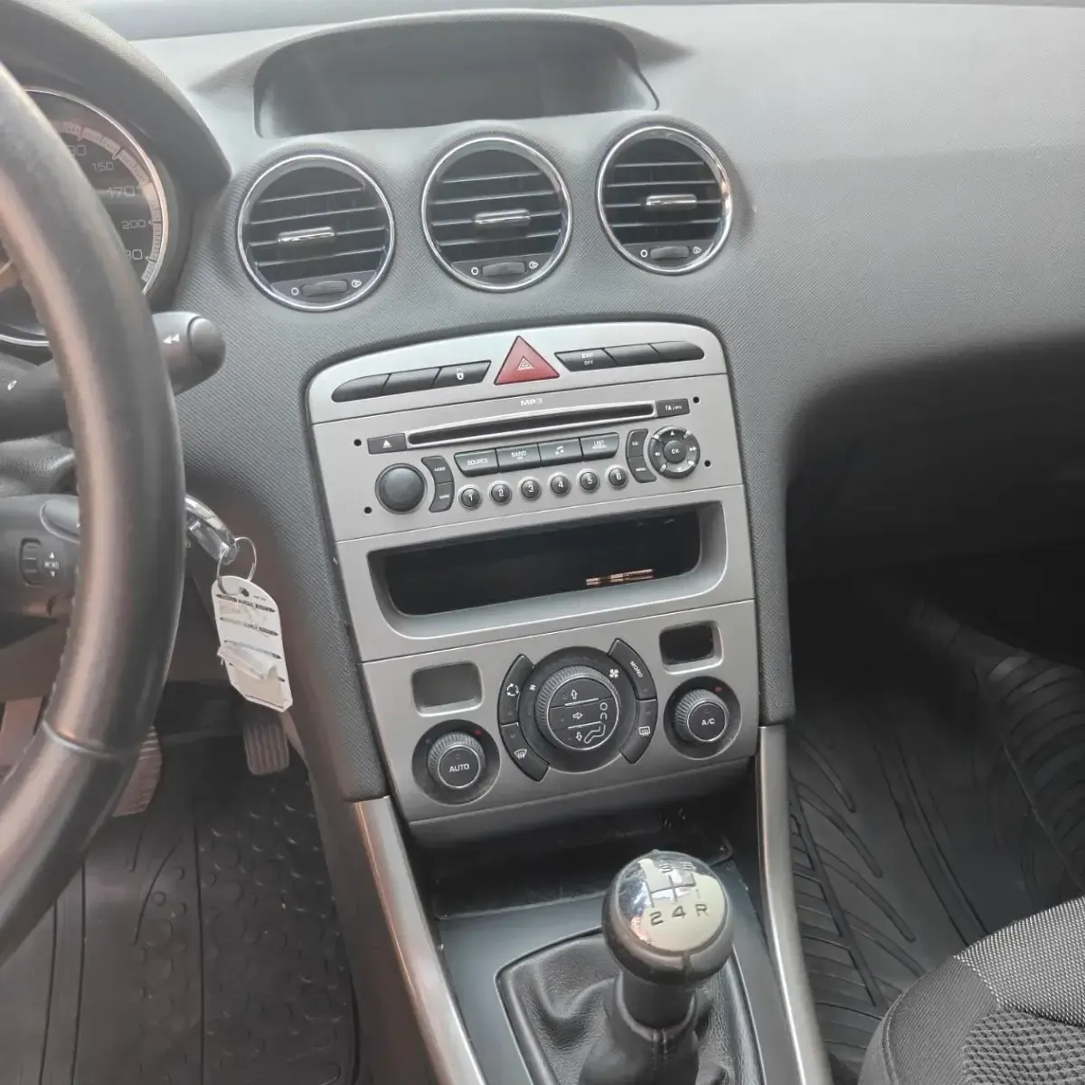 Usata Peugeot 308 120 CV (88 kW) 2008 Argento Berlina