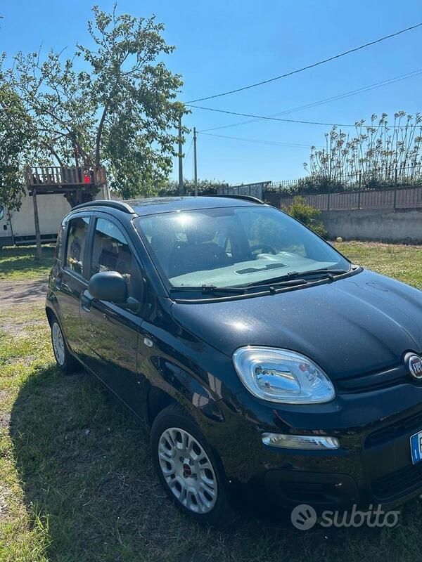 Usata Fiat Panda 69 CV (50 kW) 2019 Nero Utilitaria