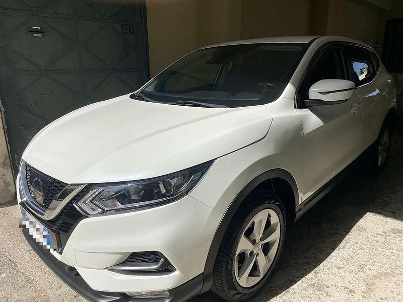 Bianco Usata 2019 Nissan Qashqai SUV | 13.500 € (Buon prezzo) - Immagine 1/4