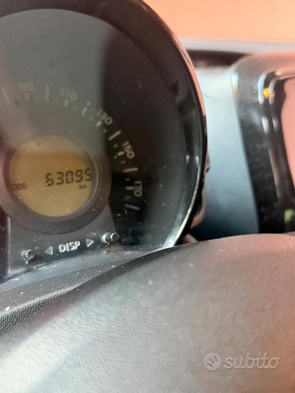 Usata Toyota Aygo 72 CV (52 kW) 2017 Nero Utilitaria