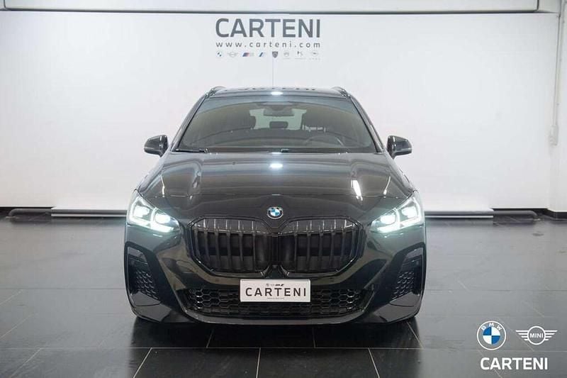 Usata BMW 218 Active Tourer M Sport 150 CV (110 kW) 2025 Black sapphire metallizzato Monovolume