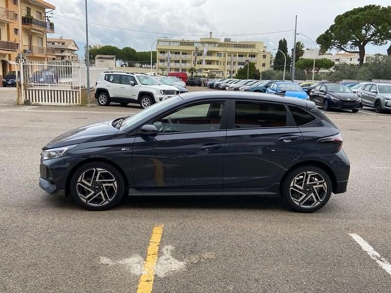 Nuova Hyundai i20 N Line 100 CV (73 kW) 2025 Grigio Utilitaria