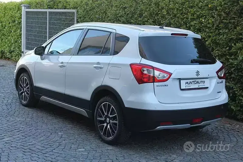 Usata Suzuki SX4 S-Cross 120 CV (88 kW) 2015 Bianco SUV