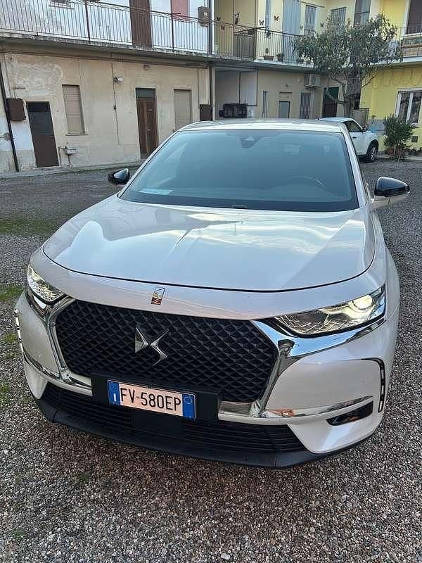 Usata DS Automobiles DS7 Crossback So Chic 224 CV (164 kW) 2019 Bianco SUV