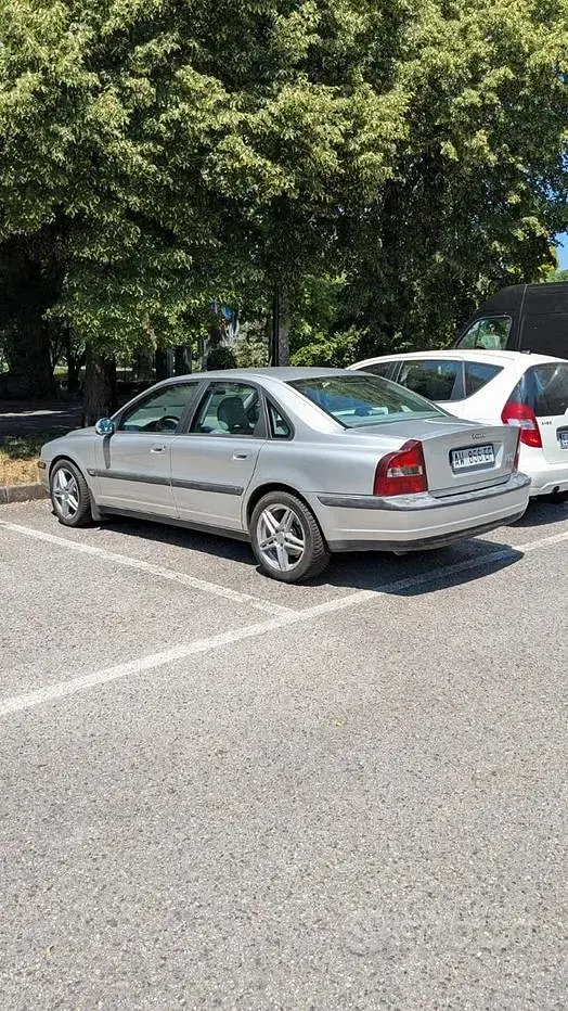 Usata Volvo S80 272 CV (200 kW) 1999 Grigio Berlina