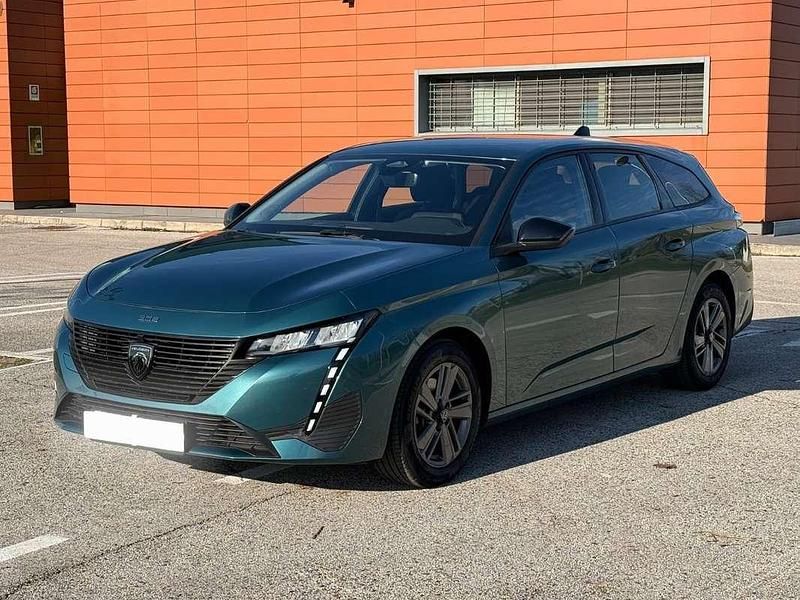 Usata Peugeot 308 SW Active 131 CV (96 kW) 2023 Station wagon