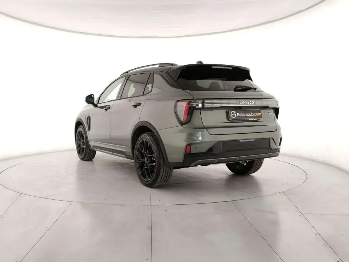Nuova Lynk & Co 01 139 CV (102 kW) 2026 Verde SUV