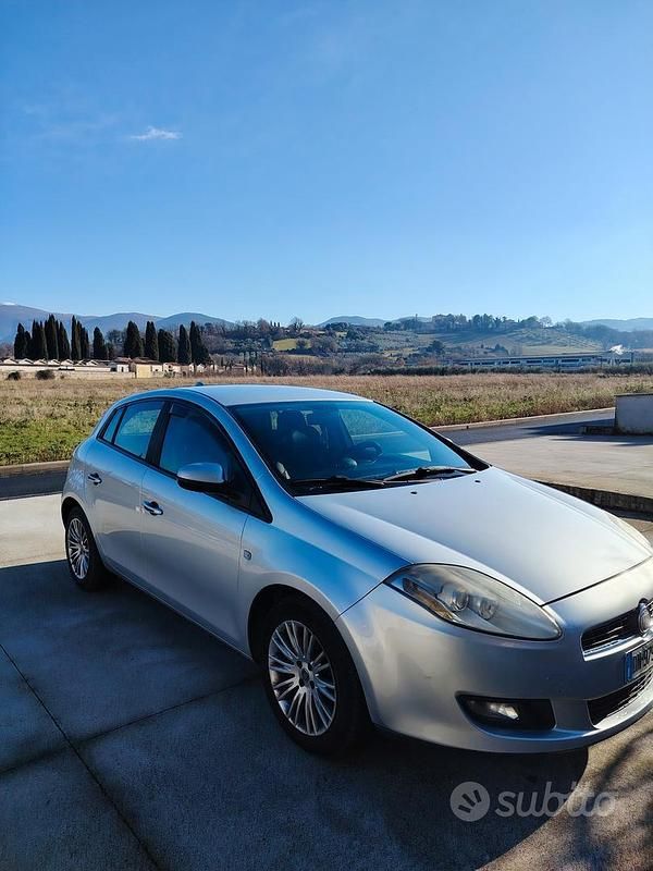 Usata Fiat Bravo 120 CV (88 kW) 2008 Grigio Utilitaria