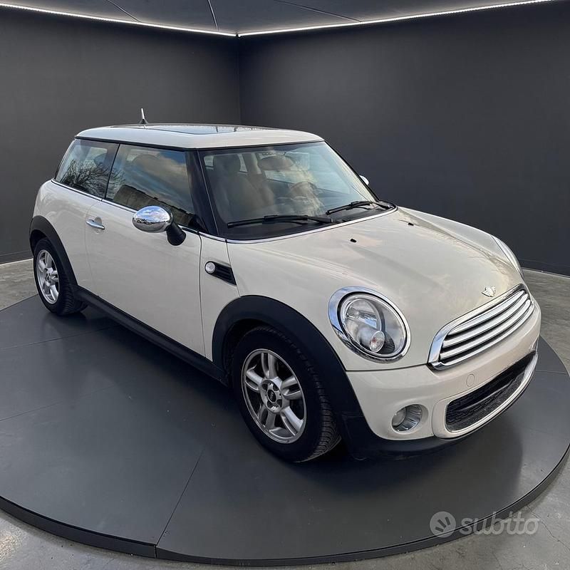 Usata Mini One D 90 CV (66 kW) 2013 Beige Utilitaria