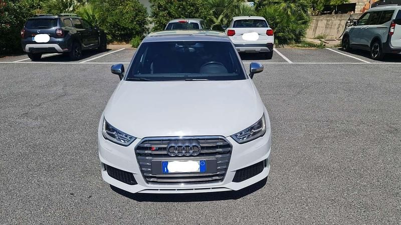 Usata 2014 Audi S1 Sportback Ambiente Due volumi | 21.500 € (Buon prezzo) - Immagine 1/4