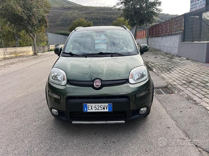 Usata Fiat Panda Trekking 80 CV (58 kW) 2014 Verde Berlina