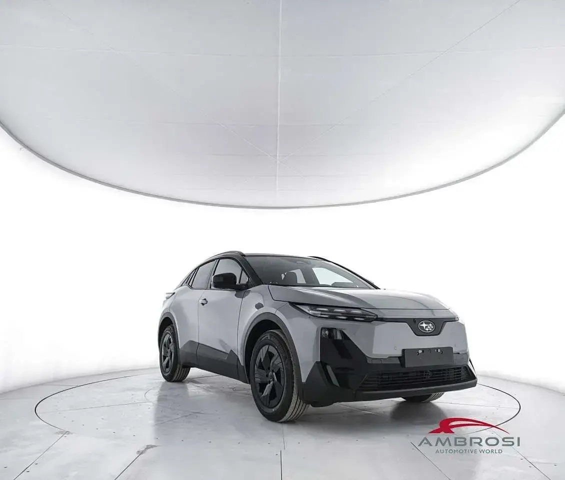 Nuova Subaru Uncharted 122 kW (167 CV) 2026 Grigio SUV