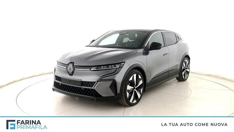 Usata Renault Megane E-Tech Techno 160 kW (218 CV) 2024 Grigio SUV