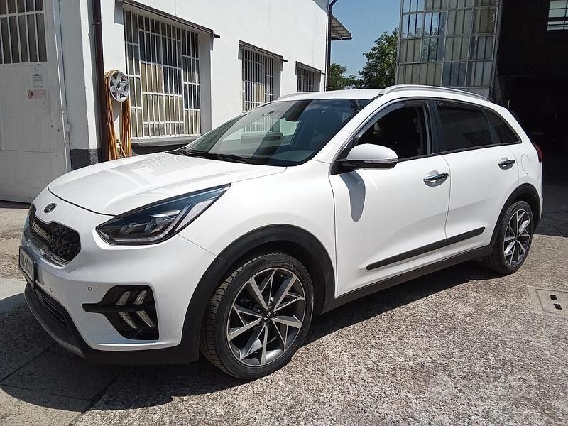 Usata Kia Niro 105 CV (77 kW) 2020 Bianco SUV