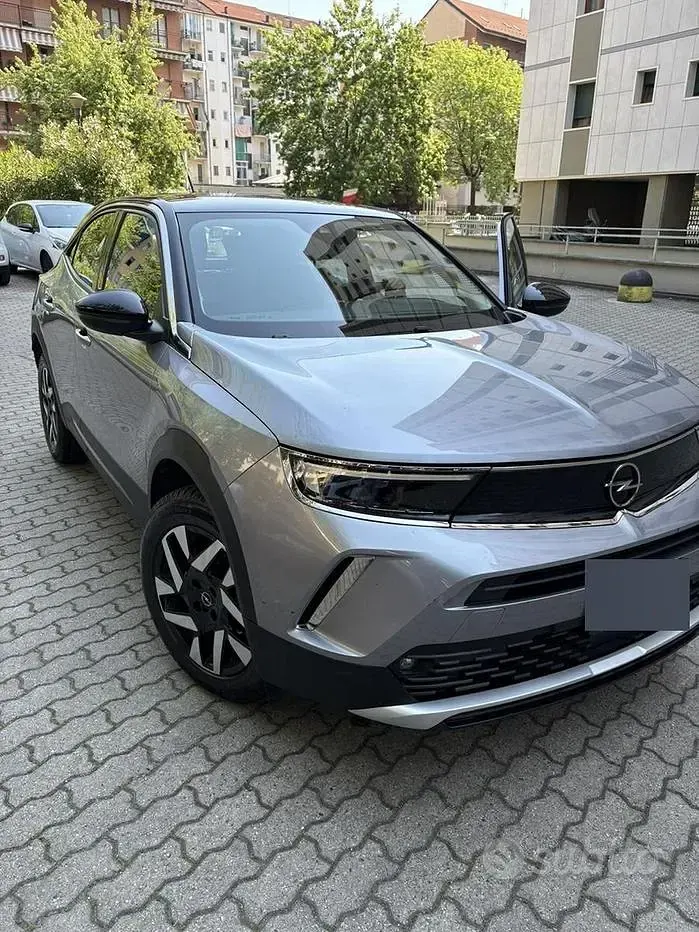Usata Opel Mokka Elegance 110 CV (80 kW) 2022 Grigio SUV