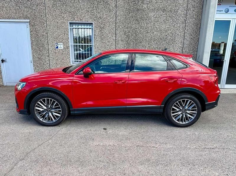 Usata Audi Q3 S-Line 190 CV (139 kW) 2022 Rosso SUV