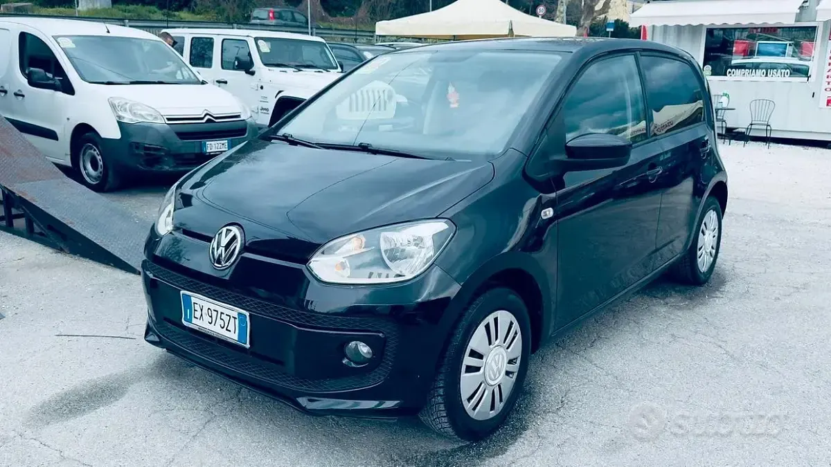 Usata VW up! Move 68 CV (50 kW) 2015 Nero Utilitaria