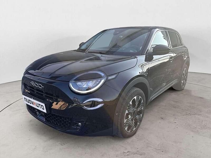 Usata Fiat 600 La Prima 101 CV (74 kW) 2025 Nero SUV