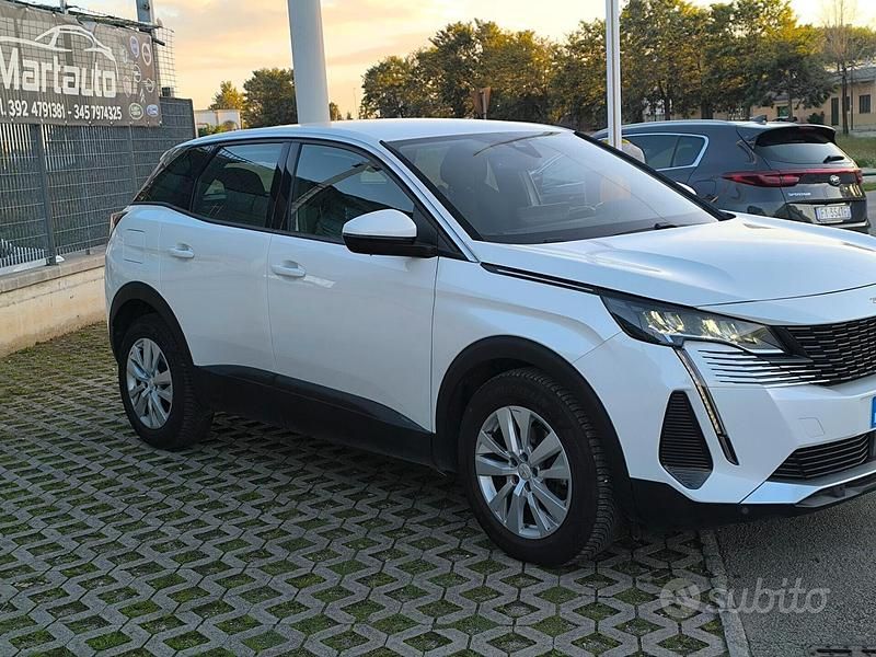 Usata Peugeot 3008 130 CV (95 kW) 2021 Bianco SUV