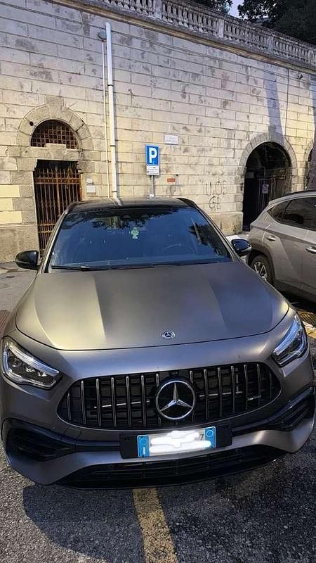 Usata Mercedes GLA45 AMG AMG 421 CV (309 kW) 2020 Argento SUV