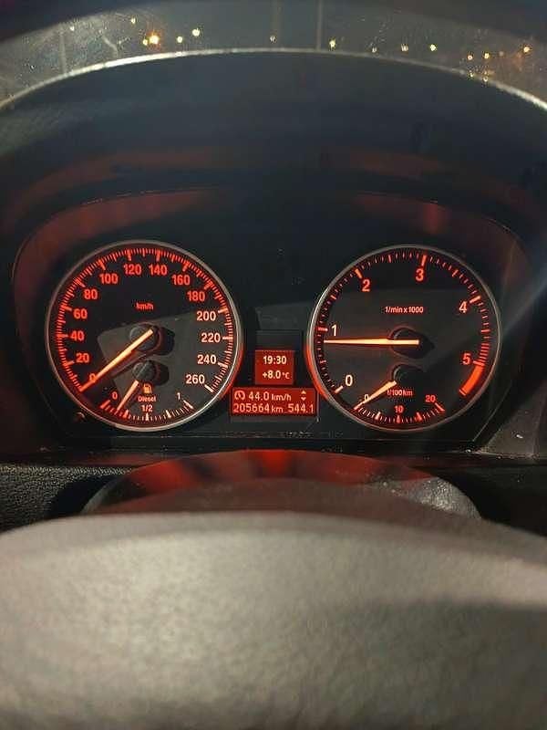 Używany BMW X1 116 KM (85 kW) 2014 SUV