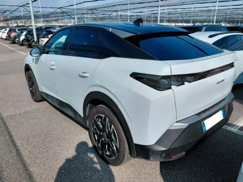 Usata Peugeot 3008 GT 135 CV (99 kW) 2025 Bianco SUV