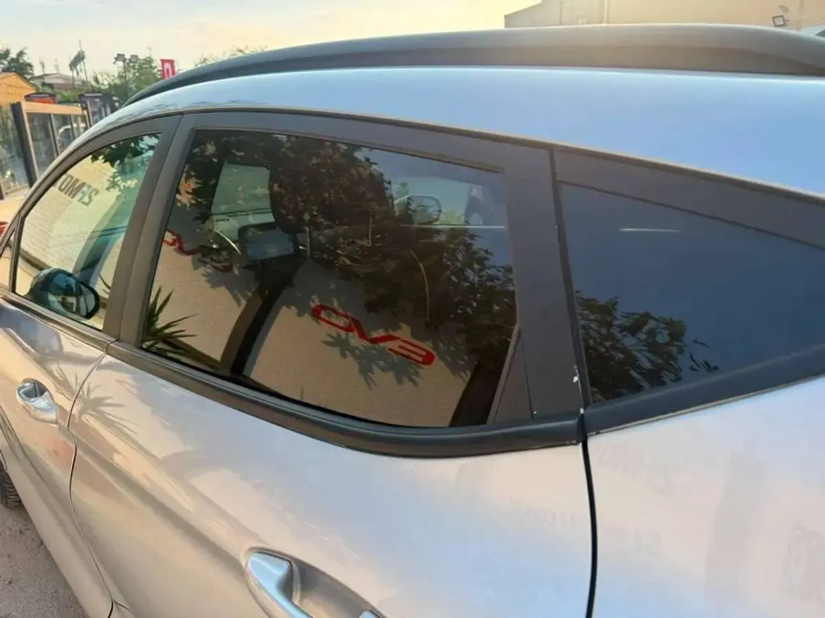 Usata Ford Fiesta Active 86 CV (63 kW) 2019 Grigio Utilitaria