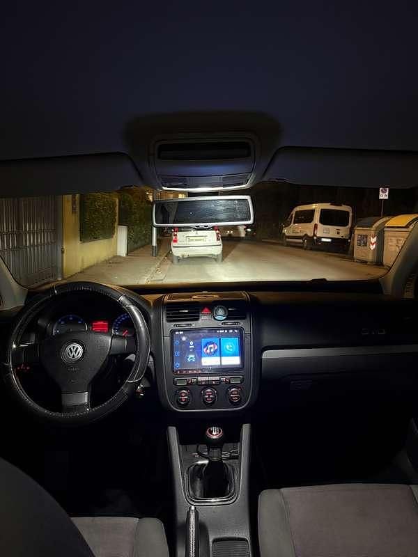 Usata VW Golf V Sportline 105 CV (77 kW) 2007 Nero Berlina