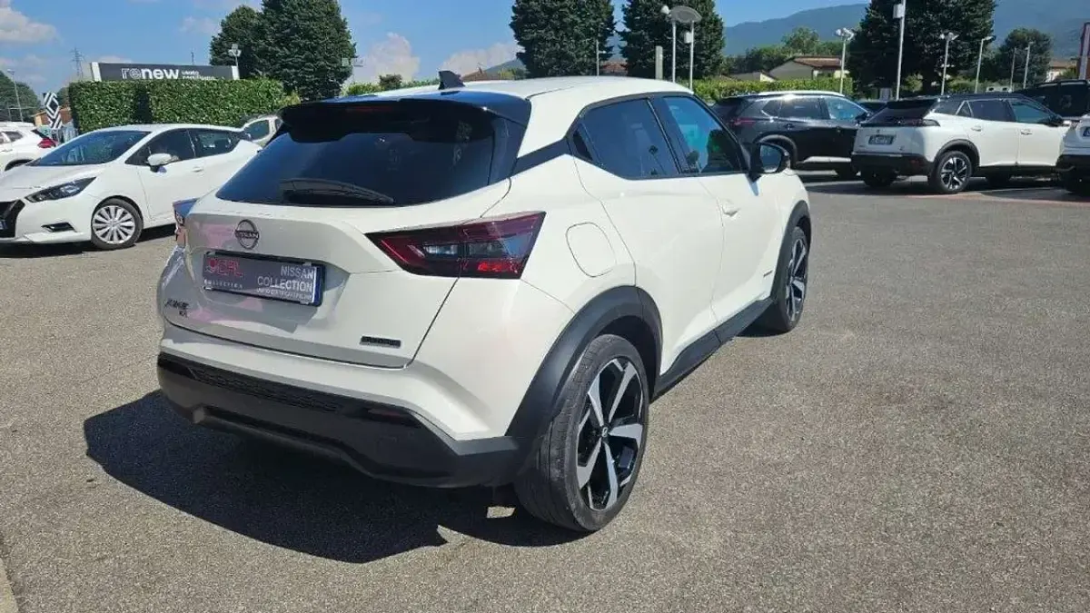 Usata Nissan Juke N-Connecta 94 CV (69 kW) 2022 Bianco SUV