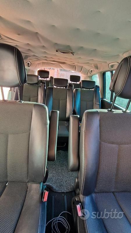 Usata Renault Espace 136 CV (100 kW) 2010 Grigio Berlina