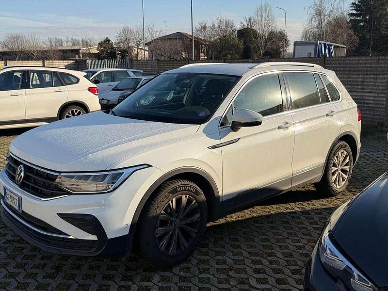 Grigio Usata 2021 VW Tiguan Life SUV | 17.500 € (Super prezzo) - Immagine 1/4