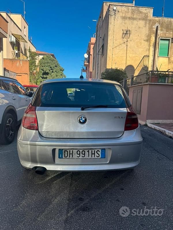 Usata BMW 120 177 CV (130 kW) 2007 Grigio Utilitaria