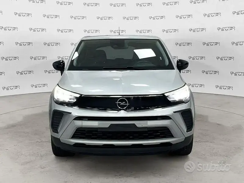 Usata Opel Crossland Elegance 110 CV (80 kW) 2024 Grigio SUV