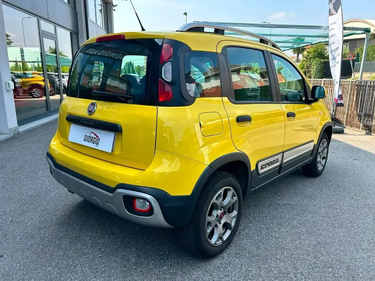 Usata Fiat Panda Cross Cross 95 CV (69 kW) 2015 Giallo Utilitaria