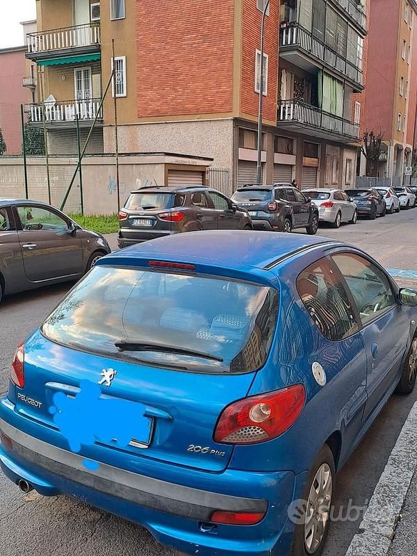 Usata Peugeot 206 2009 Blu Berlina