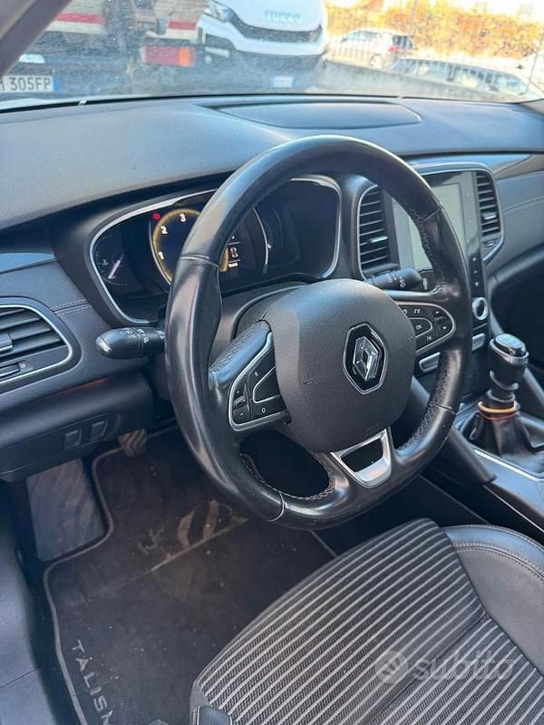 Usata Renault Talisman 120 CV (88 kW) 2019 Bianco Station wagon