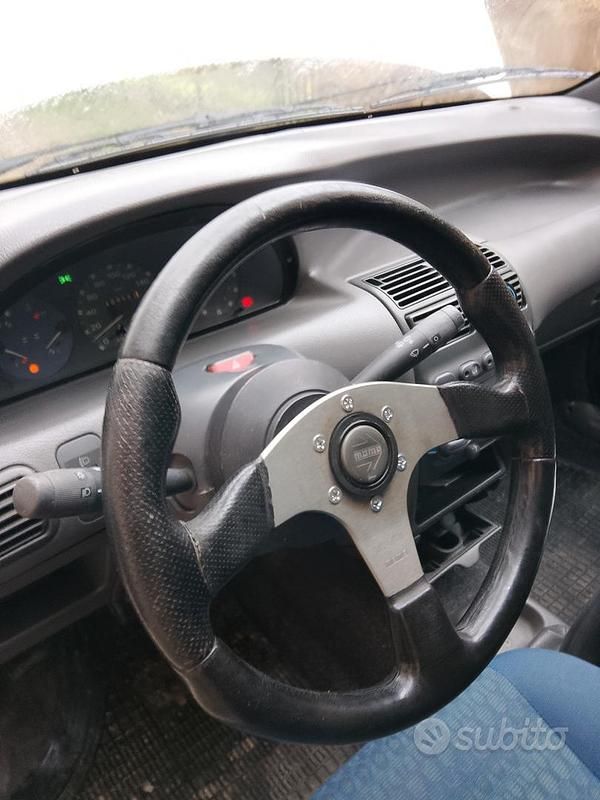 Usata Fiat Punto 54 CV (39 kW) 1998 Bianco Utilitaria