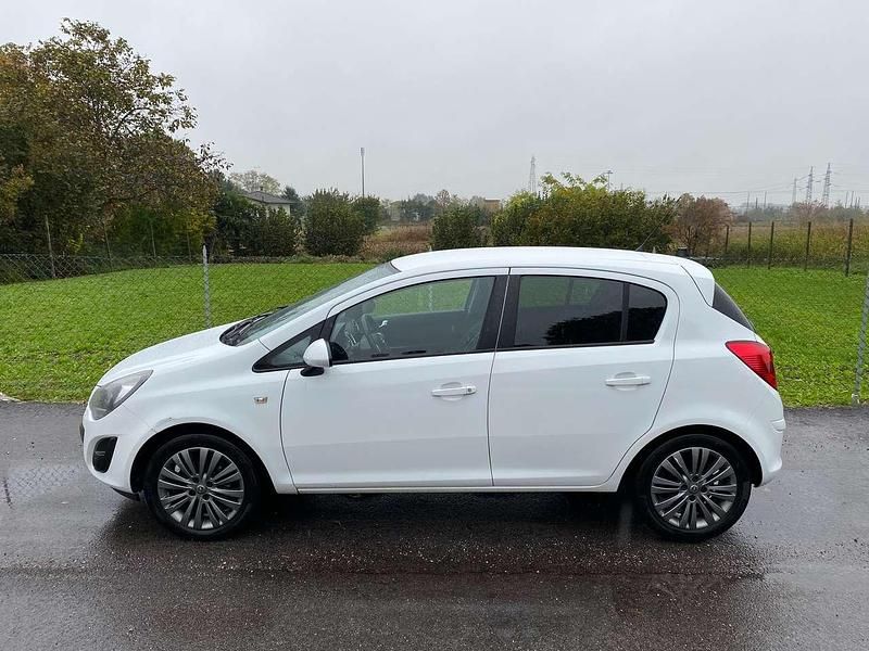 Usata Opel Corsa Sport 95 CV (69 kW) 2014 Bianco Berlina