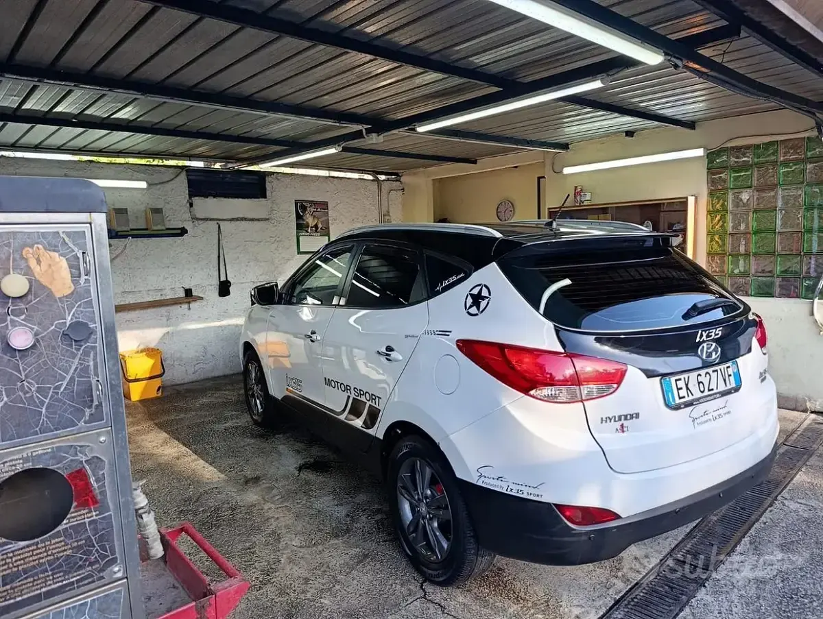 Usata Hyundai ix35 136 CV (100 kW) 2011 Bianco SUV