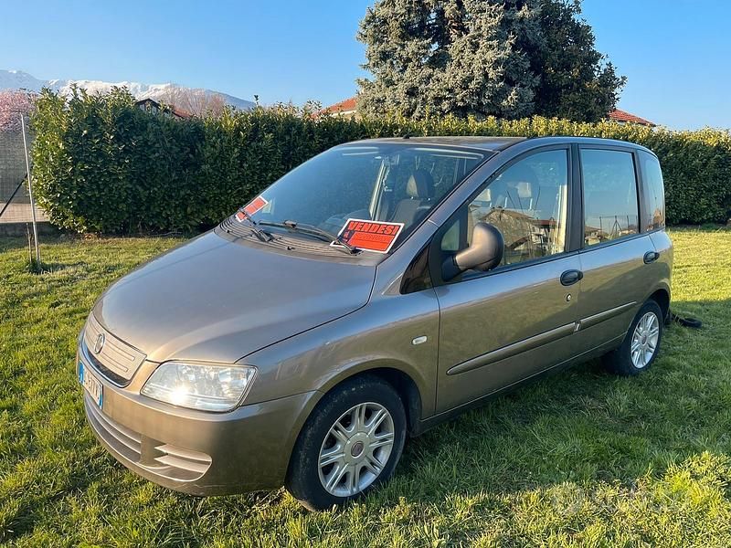 Usata Fiat Multipla 120 CV (88 kW) 2008 Monovolume