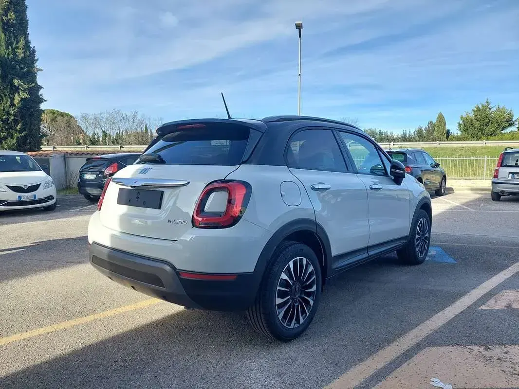 Usata Fiat 500X Cross 131 CV (96 kW) 2023 Bianco SUV