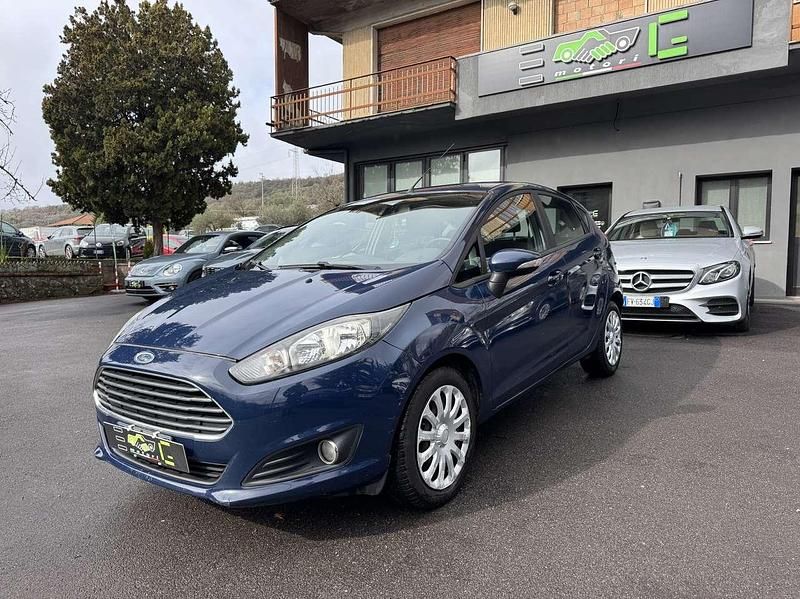 Usata Ford Fiesta Business Edition 97 CV (71 kW) 2014 Blu/azzurro Utilitaria